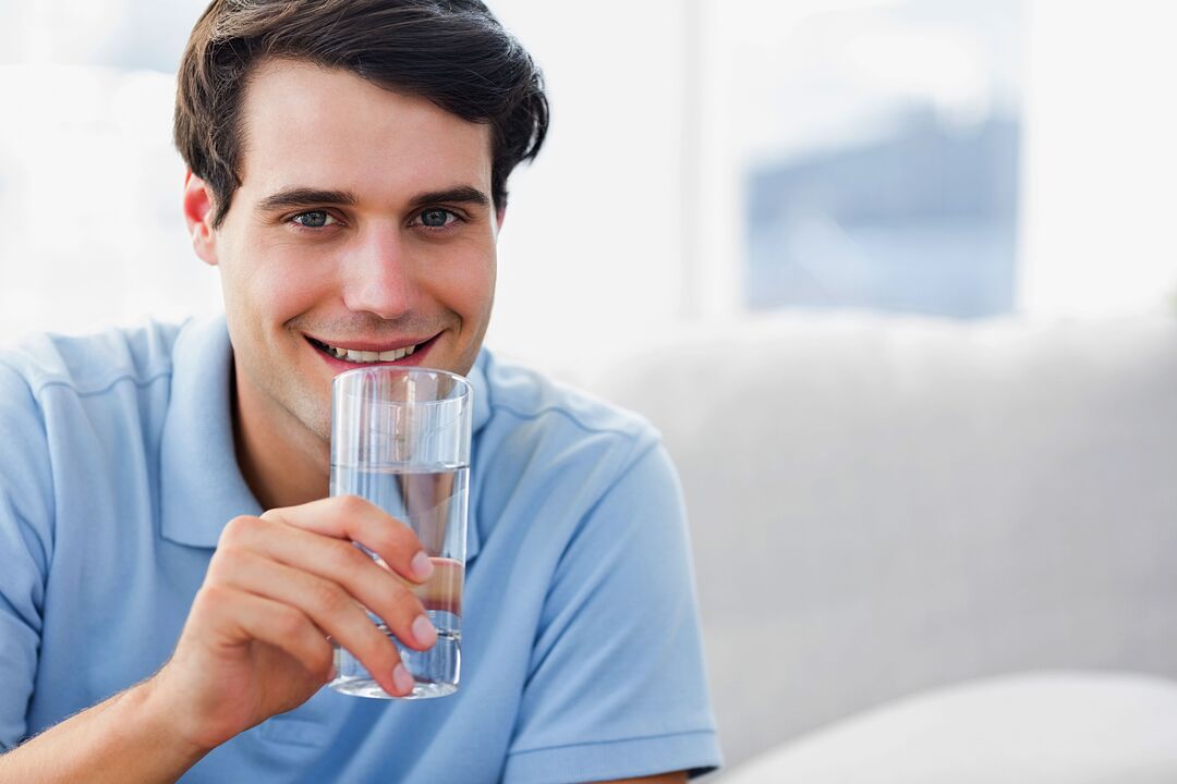 Take Ocuvit tablets with clean water